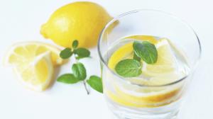 Mätovo – citrónová diéta